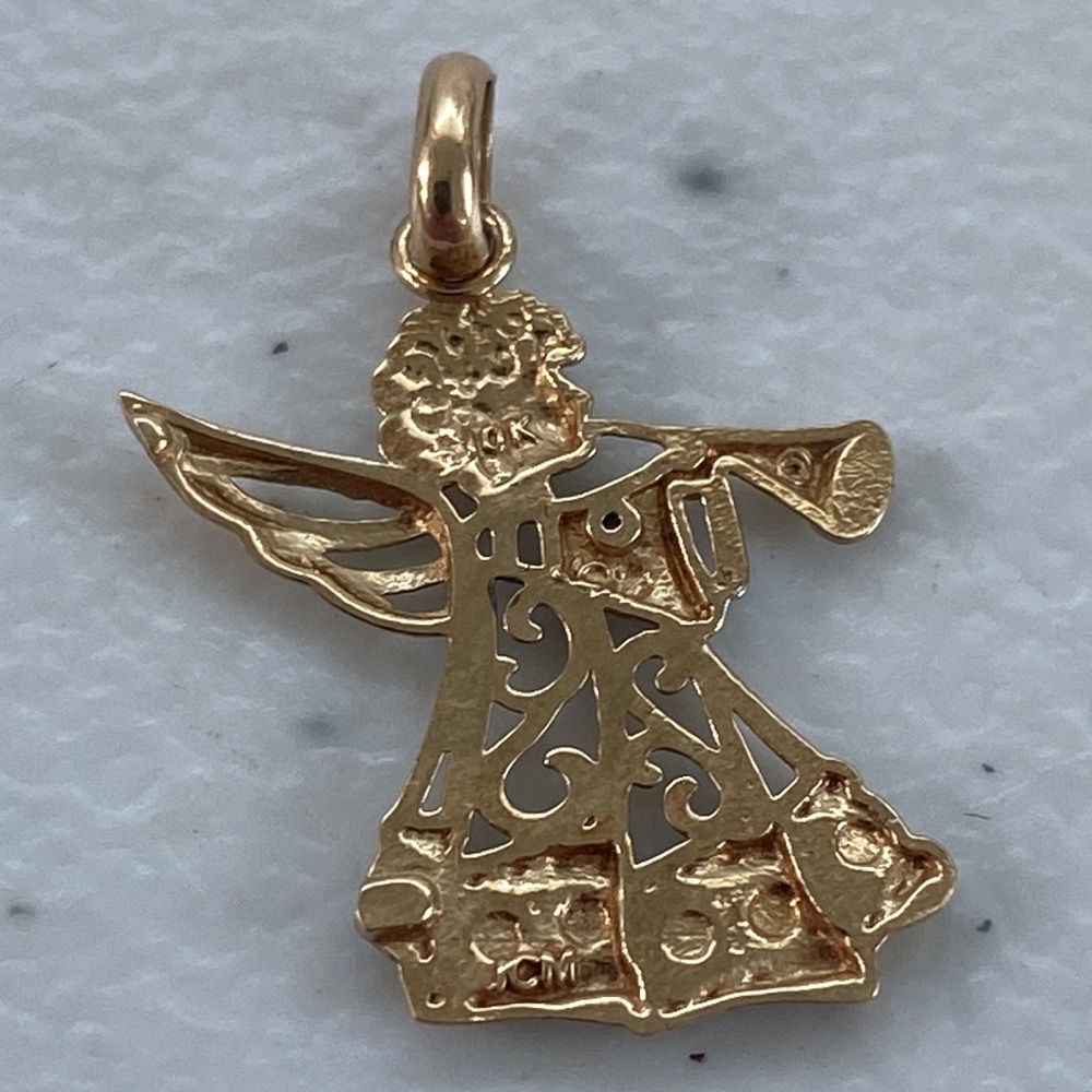 10k Solid Yellow & White Gold Angel Playing the Trumpet Pendant - Picture 5 of 9